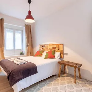 Kuia En Gran Bilbao Con Terraza Y Vistas A Un Parque Apartamento