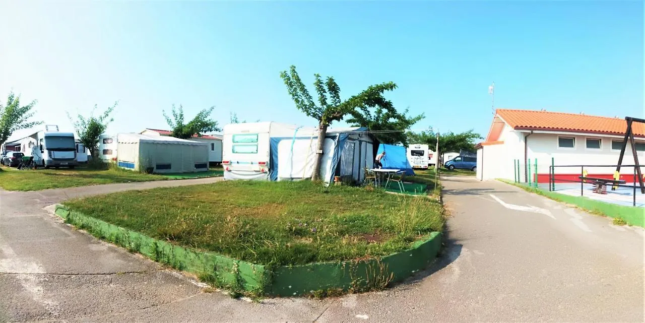 Camping Derby Loredo 2*,